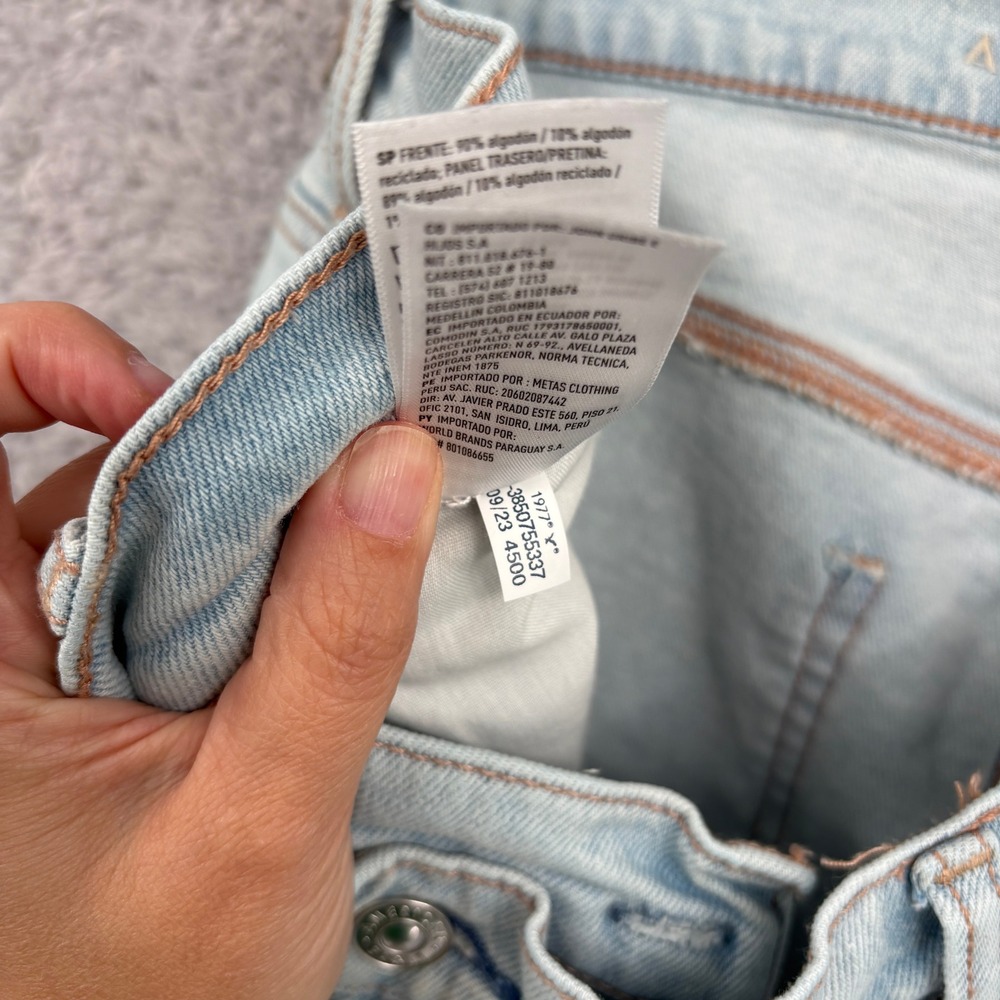 American Eagle Strigid Highest Rise Crossover Baggy Straight Jeans Size 18 Long - Picture 9 of 10